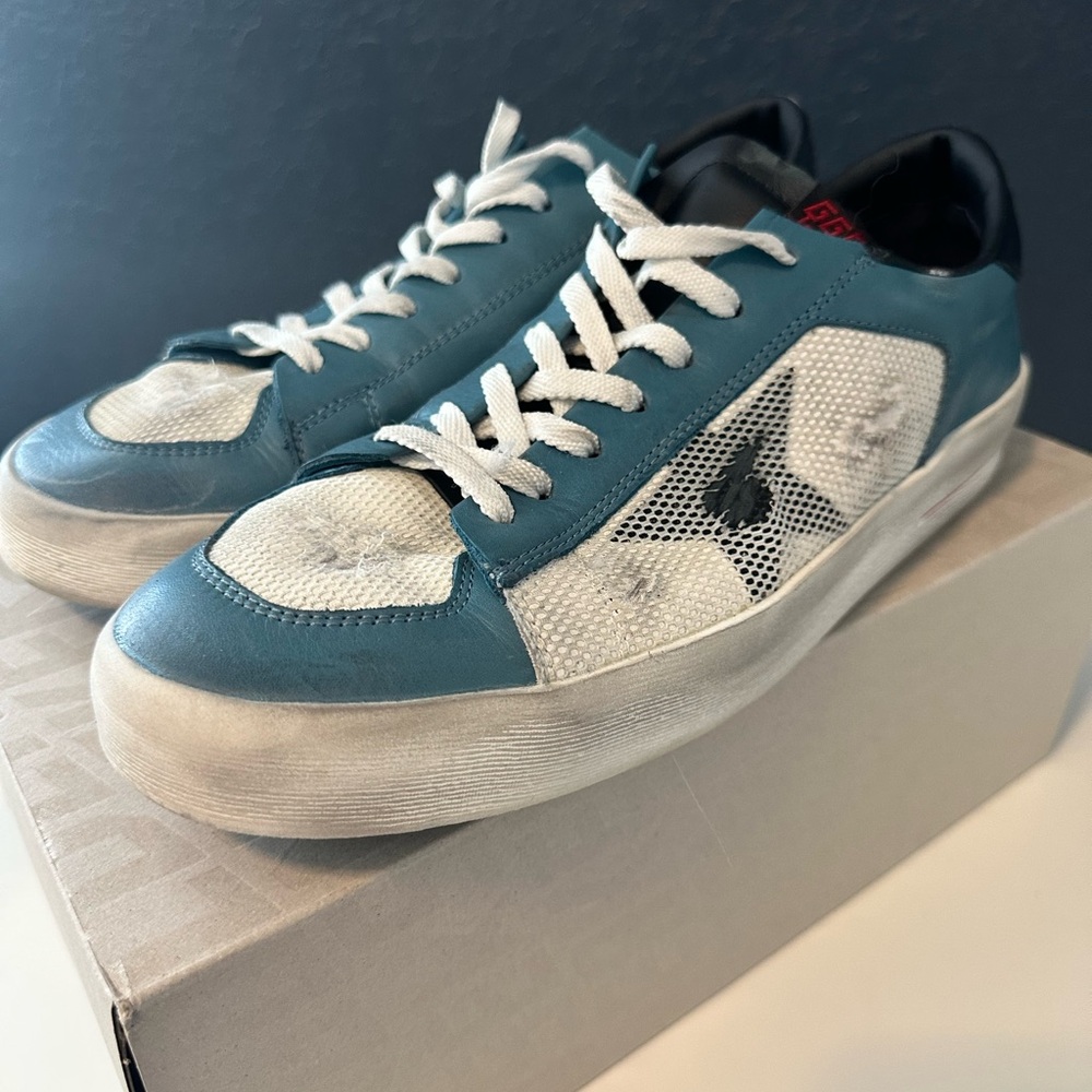 Golden Goose Stardans with Blue and Black Details - Picture 3 of 10